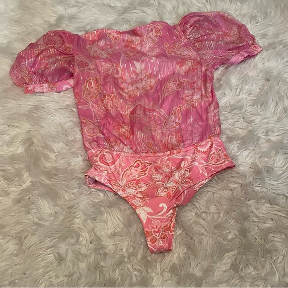 Bodysuit - Picture 5 of 6